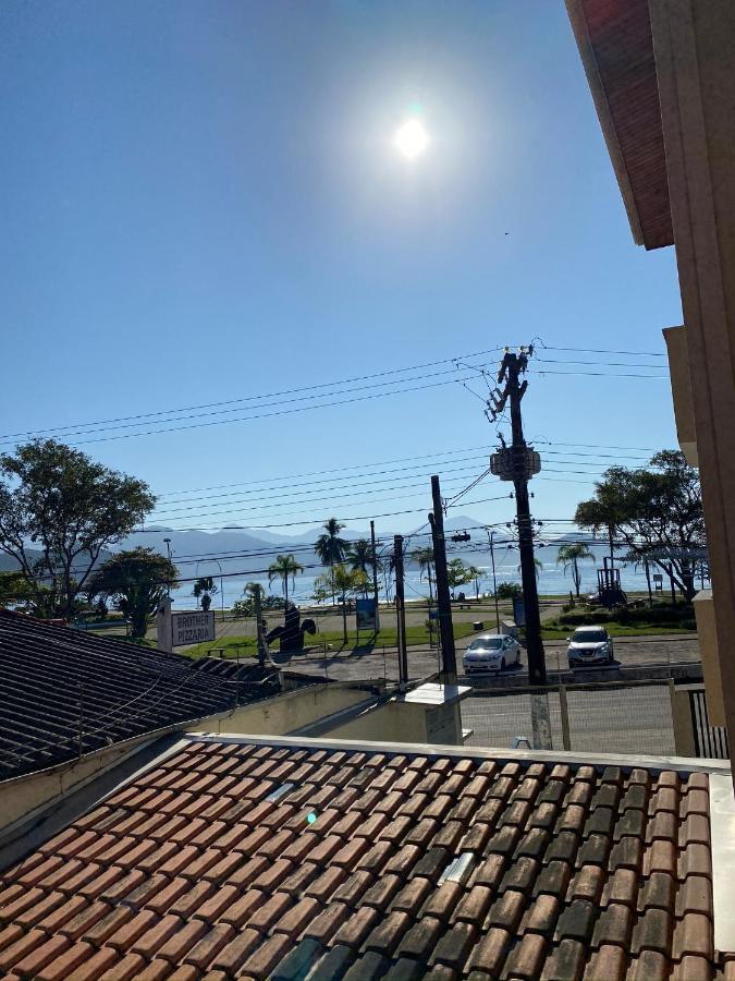 Apartamento Ubatuba, Itagua, Bem Localizado, Duas Vagas De Garagem ภายนอก รูปภาพ